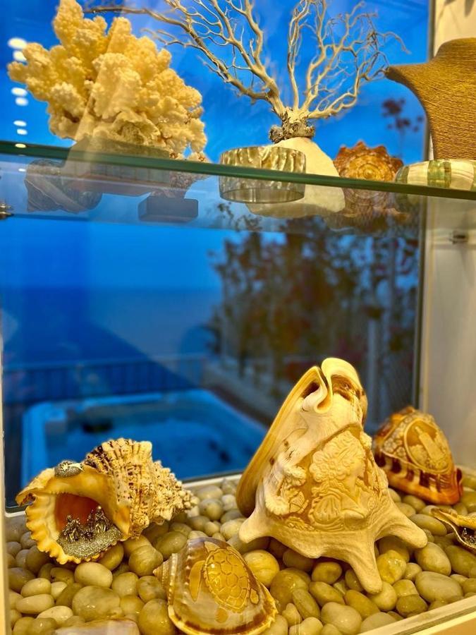 Seajewelsdeluxurysuite Bed & Breakfast